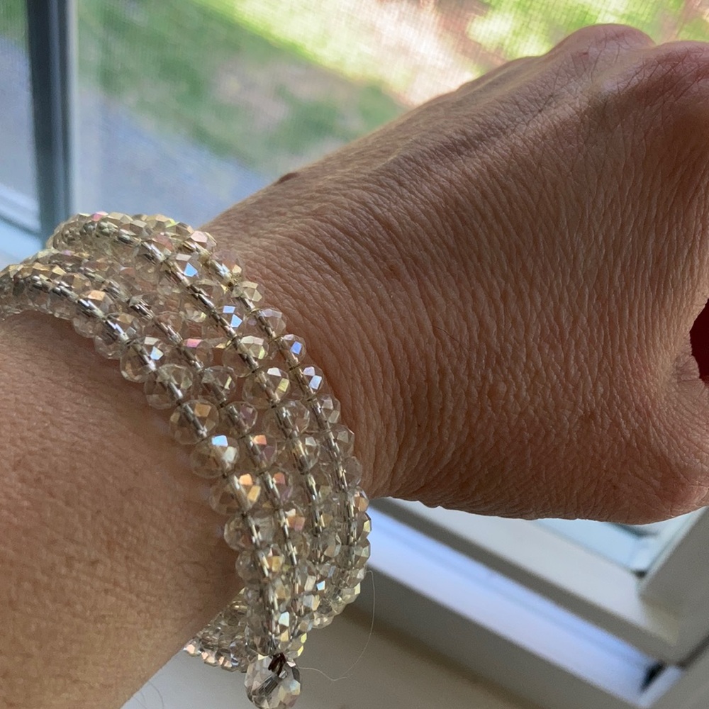 Vintage aurora borealis stretch twist bracelet